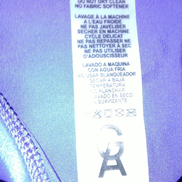 Good American Athletic Leggings - Picture 11 of 16